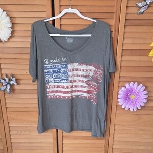 Lane Bryant Gray Short Sleeve Tee with Distressed American Flag Graphic